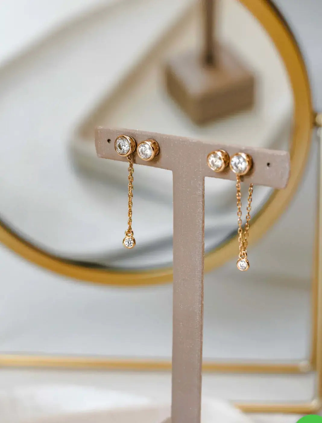 Sovereign Flow Moissanite 18k Gold Earrings