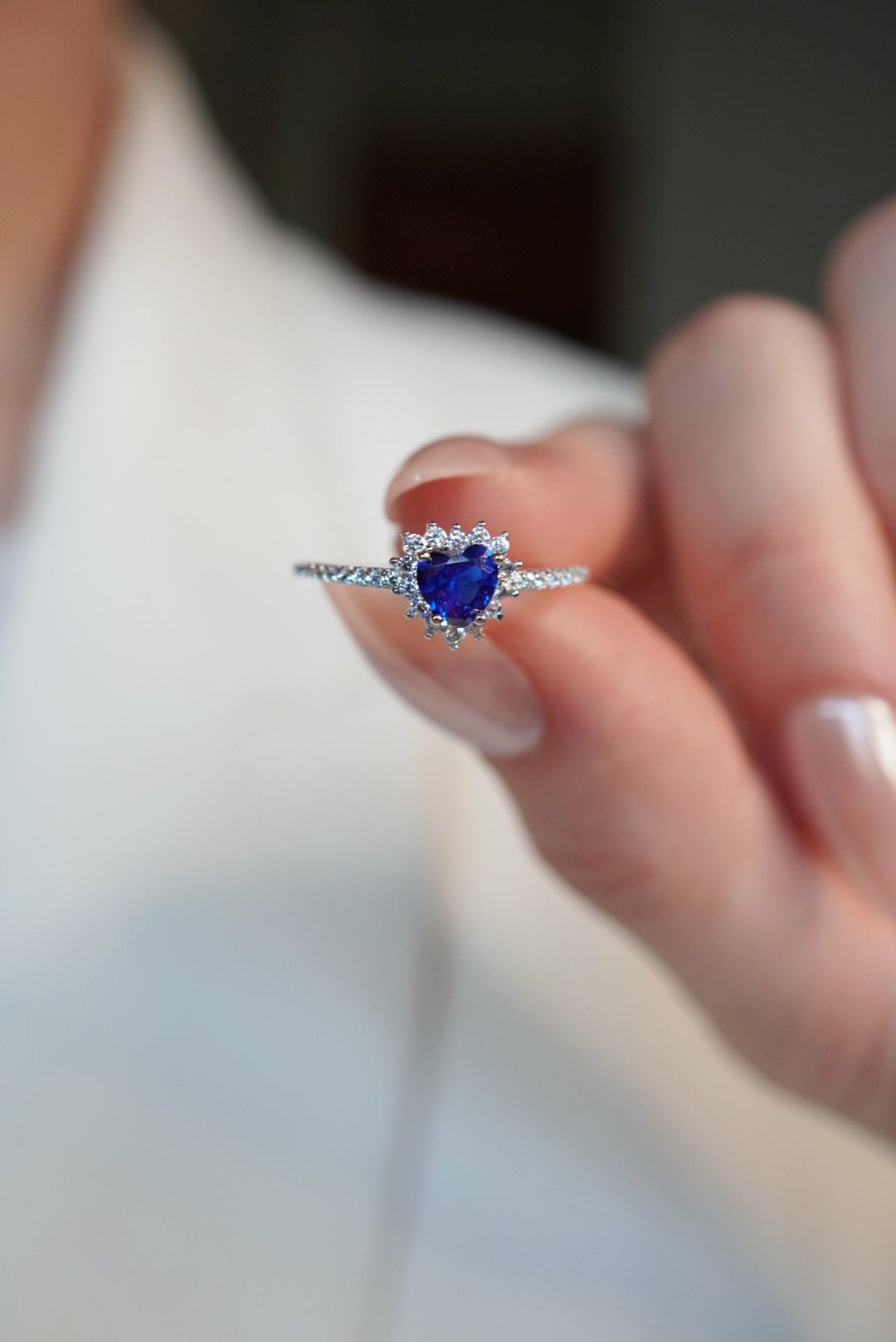 Aurora Sapphire Halo Ring