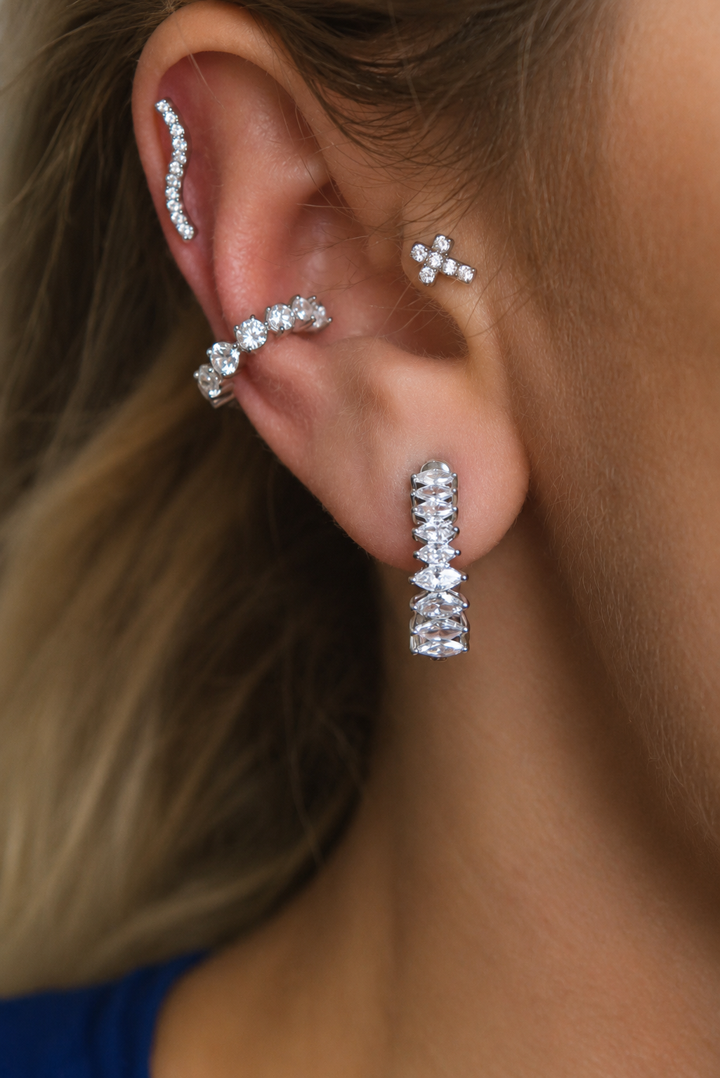 Windsor Wave Piercing | Moissanite