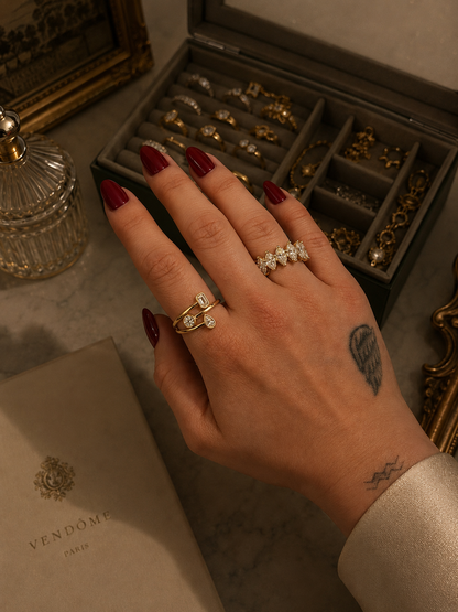 Royal Marquise Moissanite Ring | 18k Gold Vermeil
