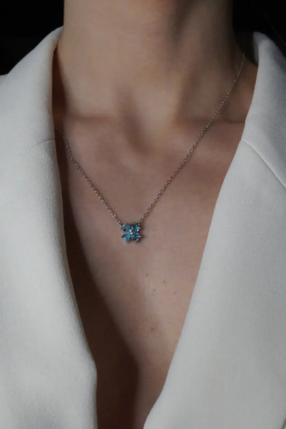 Alboni Clover Aquamarine Necklace