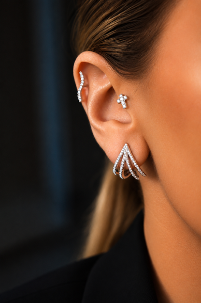 Windsor Wave Piercing | Moissanite
