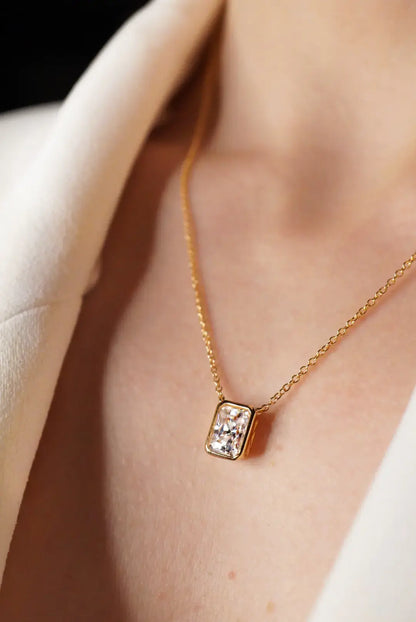 Regalia Moissanite Necklace — 18k Gold