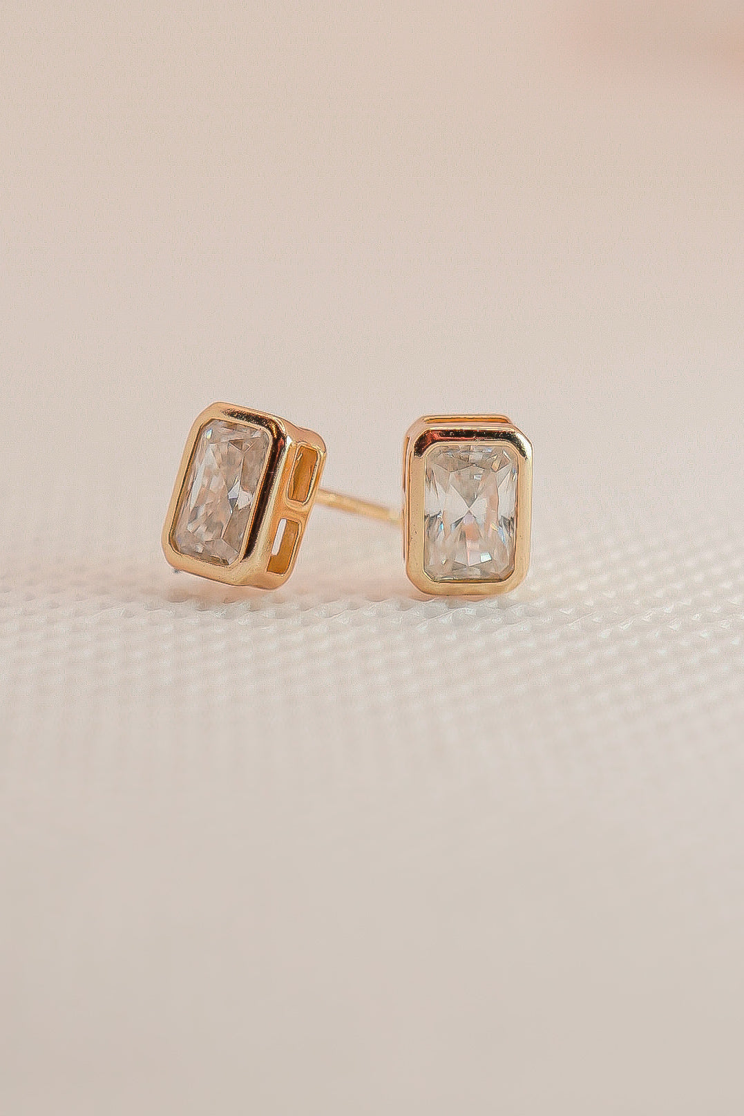 Regalia Moissanite Earrings — 18k Gold