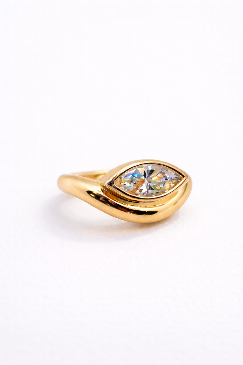 Dynasty Moissanite Pinky Ring — 18k Gold Vermeil