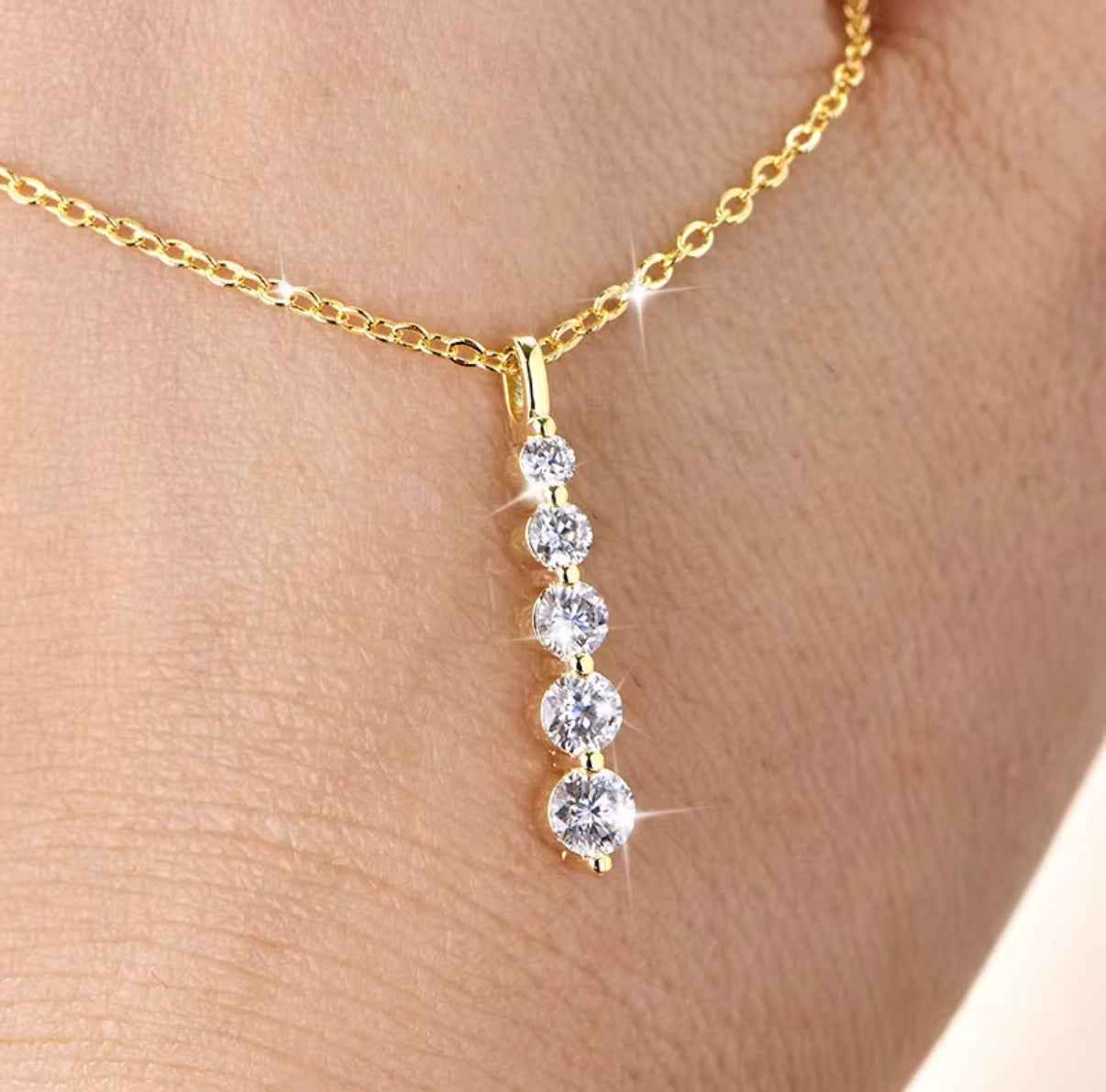 Bellemere Moissanite Necklace | 18k Gold